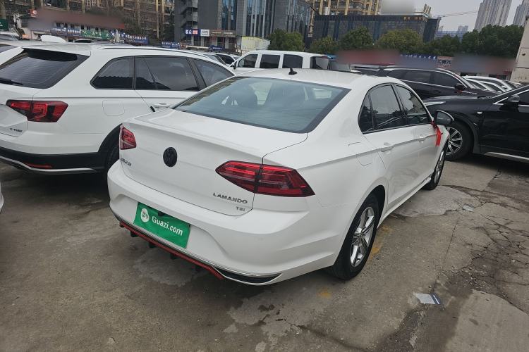 Used Volkswagen Lamando 2019 230TSI DSG Fashion Edition China VI Rear Right 45 Deg