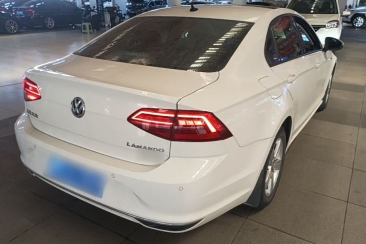 Used Volkswagen Lamando 2019 230TSI DSG Fashion Edition China VI Rear Right 45 Deg