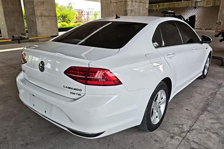 Used Volkswagen Lamando 2019 230TSI DSG Fashion Edition China VI Rear Right 45 Deg