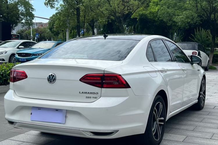 Used Volkswagen Lamando 2019 280TSI DSG Comfort Edition China V Standard Rear Right 45 Deg