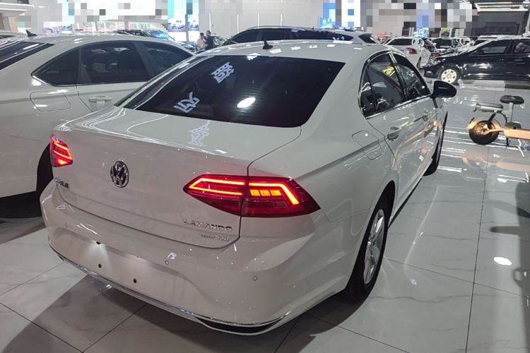 Used Volkswagen Lamando 2019 230TSI DSG Vision Edition China VI Standard Rear Right 45 Deg