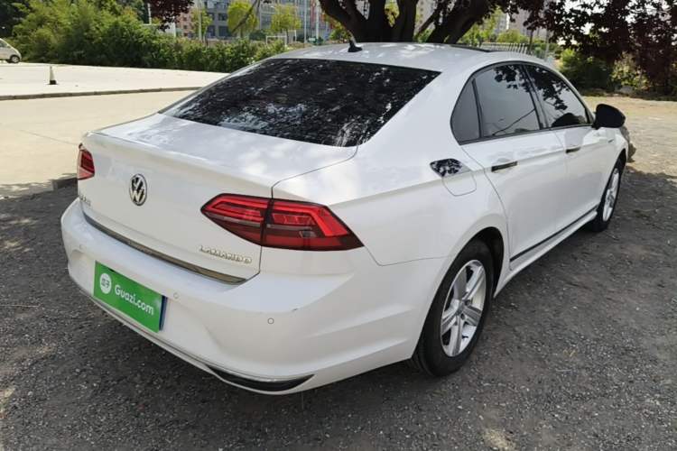 Used Volkswagen Lamando 2019 230TSI DSG Fashion Edition China VI Rear Right 45 Deg