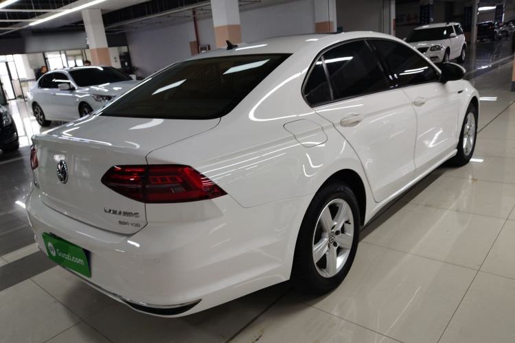 Used Volkswagen Lamando 2019 230TSI DSG Fashion Edition China VI Rear Right 45 Deg