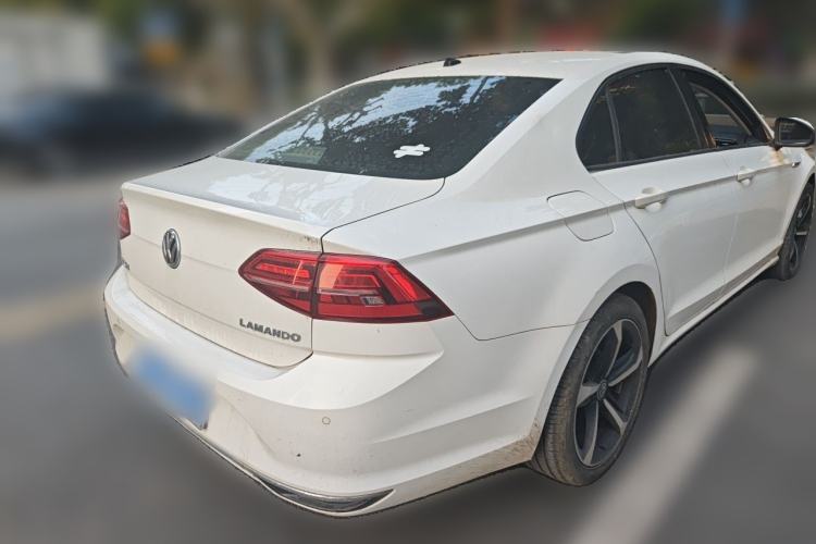 Used Volkswagen Lamando 2019 230TSI DSG Fashion Edition China VI Rear Right 45 Deg