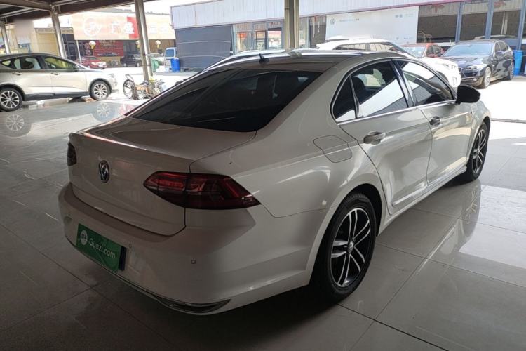 Used Volkswagen Lamando 2019 280TSI DSG Comfort Edition China VI standard Rear Right 45 Deg