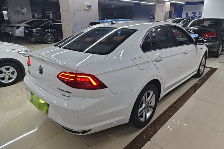 Used Volkswagen Lamando 2019 230TSI DSG Fashion Edition China V Standard Rear Right 45 Deg