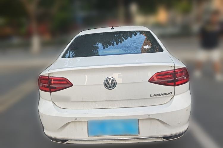 Used Volkswagen Lamando 2019 230TSI DSG Fashion Edition China VI Rear