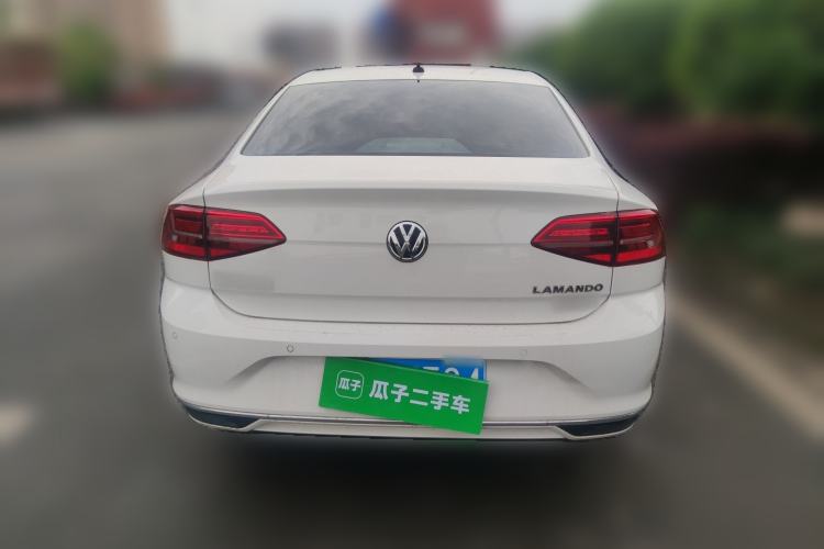 Used Volkswagen Lamando 2019 230TSI DSG Fashion Edition China VI Rear