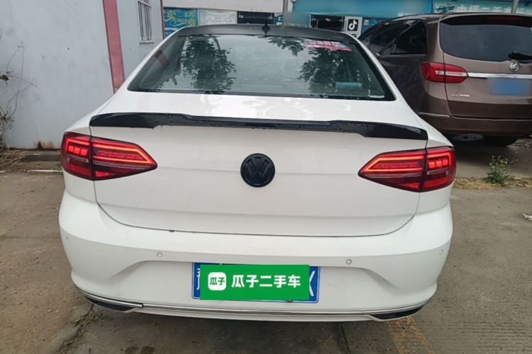 Used Volkswagen Lamando 2019 230TSI DSG Fashion Edition China V Standard Rear