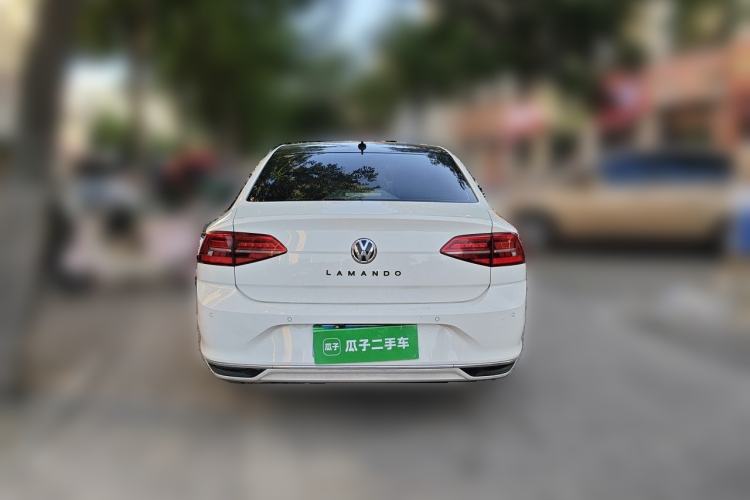 Used Volkswagen Lamando 2019 230TSI DSG Fashion Edition China VI Rear