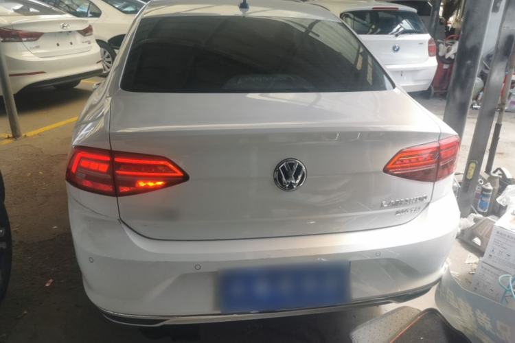 Used Volkswagen Lamando 2019 230TSI DSG Fashion Edition China VI Rear