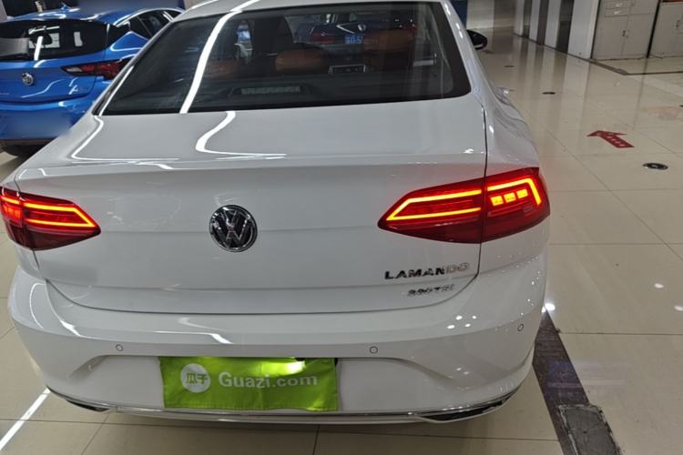 Used Volkswagen Lamando 2019 230TSI DSG Fashion Edition China V Standard Rear