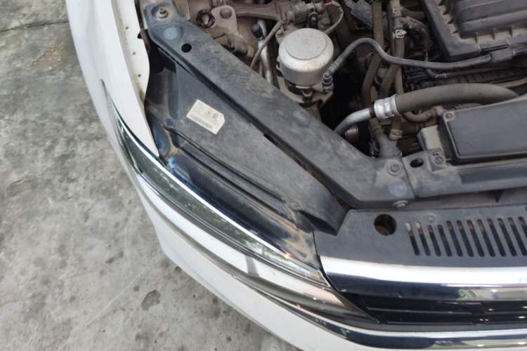 Used Volkswagen Lamando 2019 230TSI DSG Fashion Edition China VI Right Front Headlight