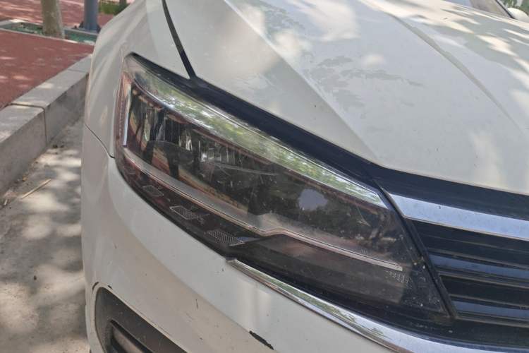 Used Volkswagen Lamando 2019 230TSI DSG Fashion Edition China VI Right Front Headlight