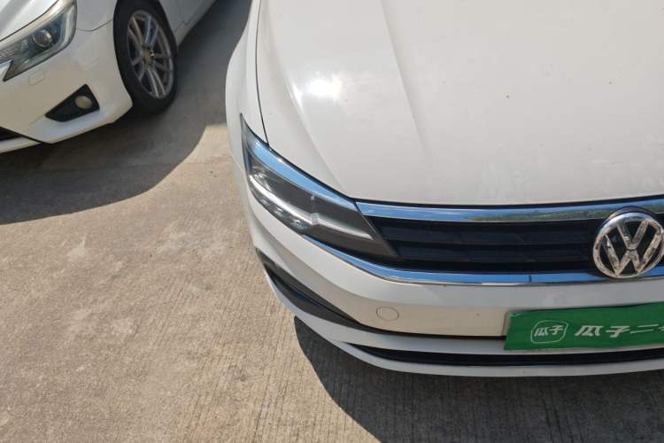Used Volkswagen Lamando 2019 230TSI DSG Fashion Edition China VI Right Front Headlight