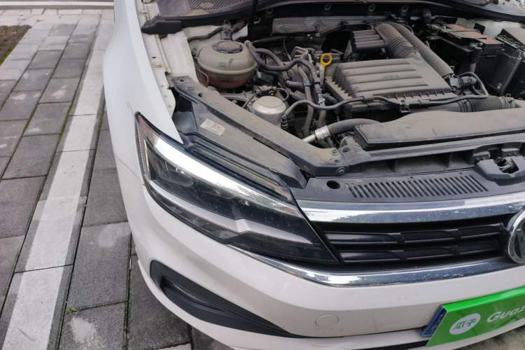 Used Volkswagen Lamando 2019 230TSI DSG Vision Edition China VI Standard Right Front Headlight