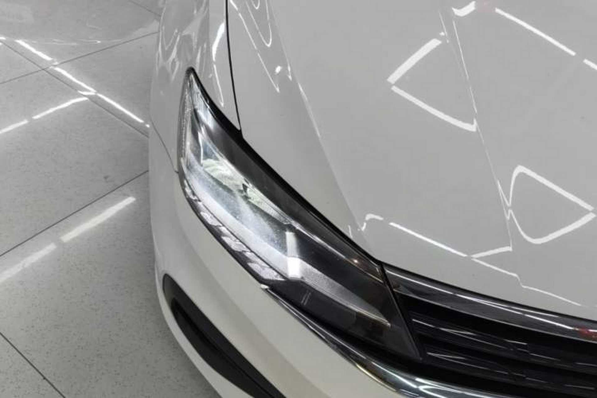 Used Volkswagen Lamando 2019 230TSI DSG Fashion Edition China VI Right Front Headlight