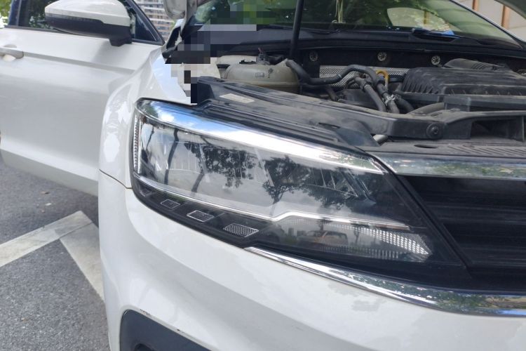 Used Volkswagen Lamando 2019 230TSI DSG Fashion Edition China V Standard Right Front Headlight