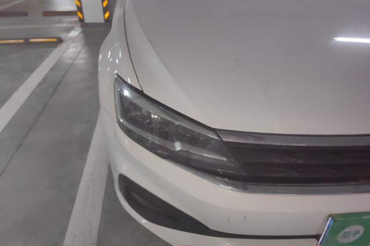 Used Volkswagen Lamando 2019 230TSI DSG Fashion Edition China VI Right Front Headlight