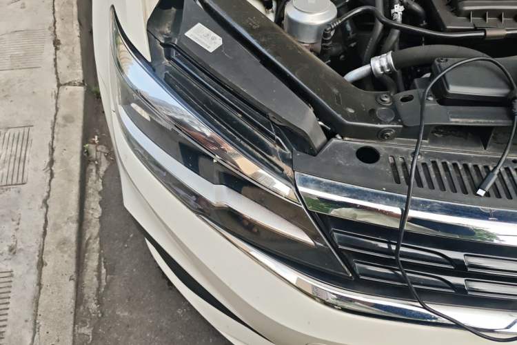Used Volkswagen Lamando 2019 230TSI DSG Fashion Edition China VI Right Front Headlight