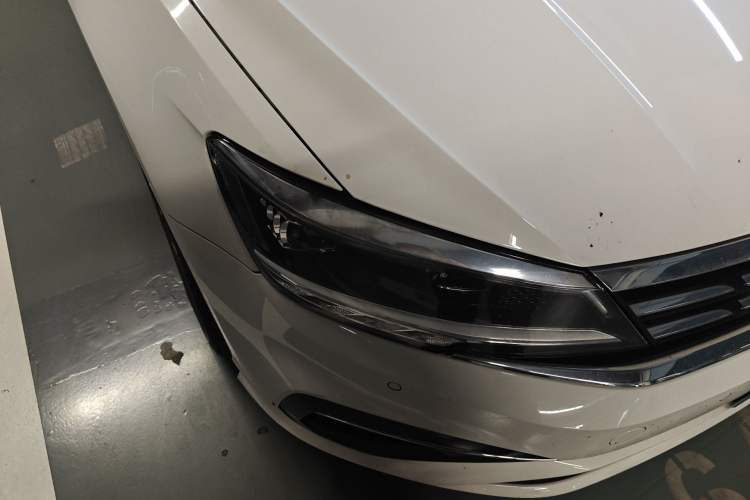 Used Volkswagen Lamando 2019 280TSI DSG Luxury Edition China V Standard Right Front Headlight