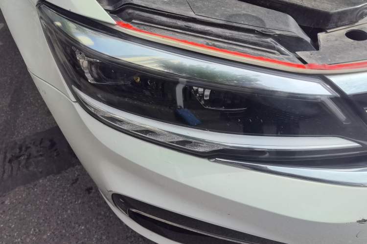 Used Volkswagen Lamando 2019 280TSI DSG Comfort Edition China V Standard Right Front Headlight