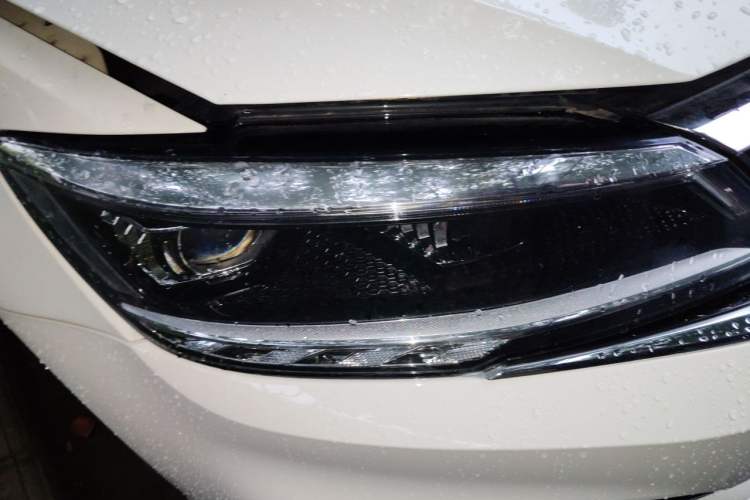 Used Volkswagen Lamando 2019 280TSI DSG Comfort Edition China VI standard Right Front Headlight