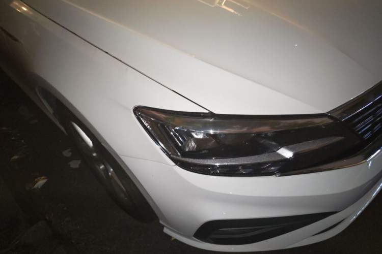 Used Volkswagen Lamando 2019 230TSI DSG Fashion Edition China VI Right Front Headlight
