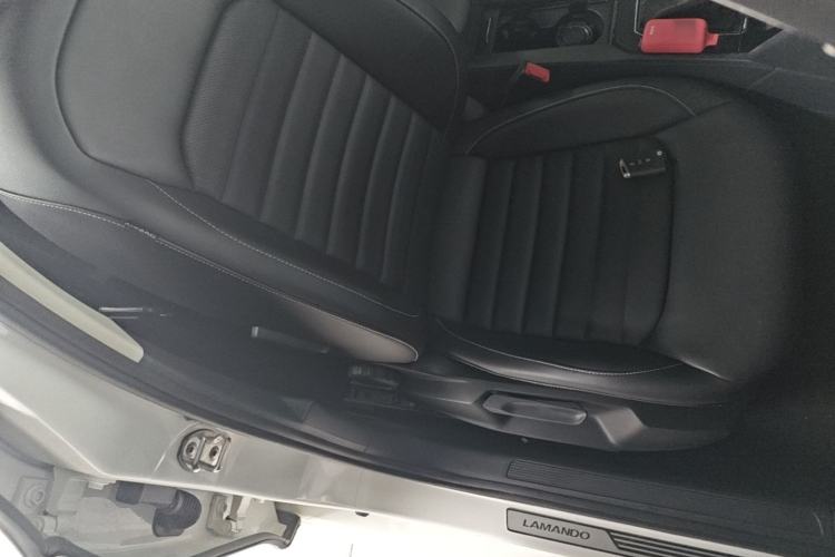 Used Volkswagen Lamando 2019 280TSI DSG Comfort Edition China V Standard Right Front Seat