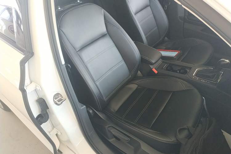 Used Volkswagen Lamando 2019 230TSI DSG Vision Edition China VI Standard Right Front Seat