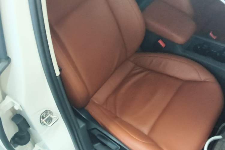 Used Volkswagen Lamando 2019 230TSI DSG Fashion Edition China VI Right Front Seat