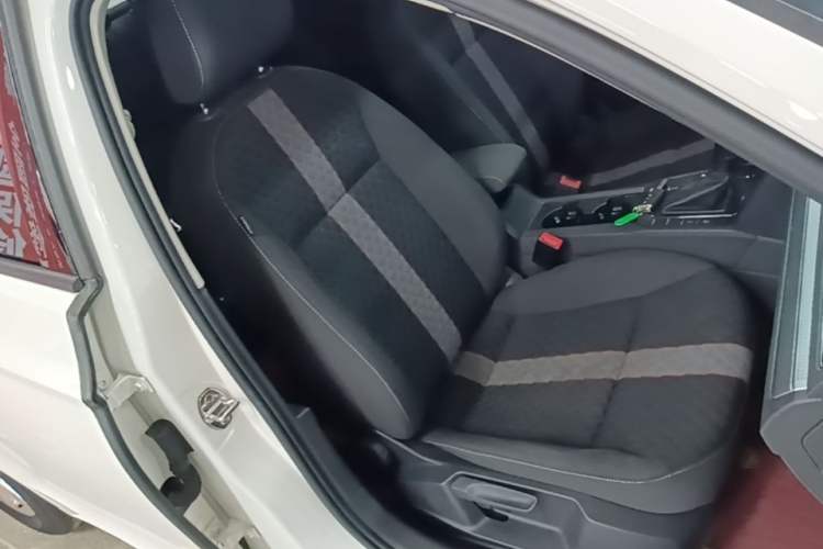 Used Volkswagen Lamando 2019 230TSI DSG Fashion Edition China V Standard Right Front Seat