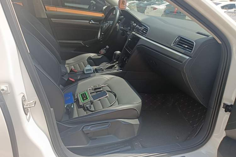 Used Volkswagen Lamando 2019 280TSI DSG Comfort Edition China VI standard Right Front Seat