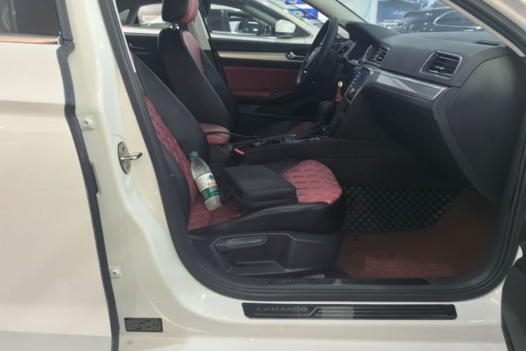 Used Volkswagen Lamando 2019 230TSI DSG Fashion Edition China V Standard Right Front Seat
