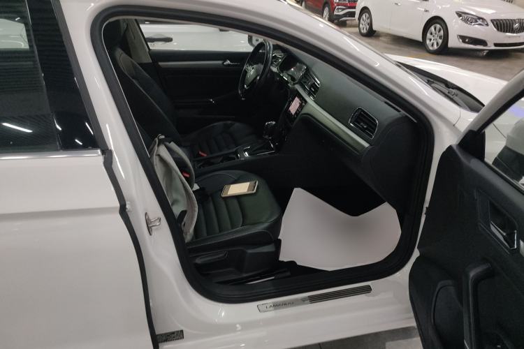 Used Volkswagen Lamando 2019 280TSI DSG Comfort Edition China VI standard Right Front Seat