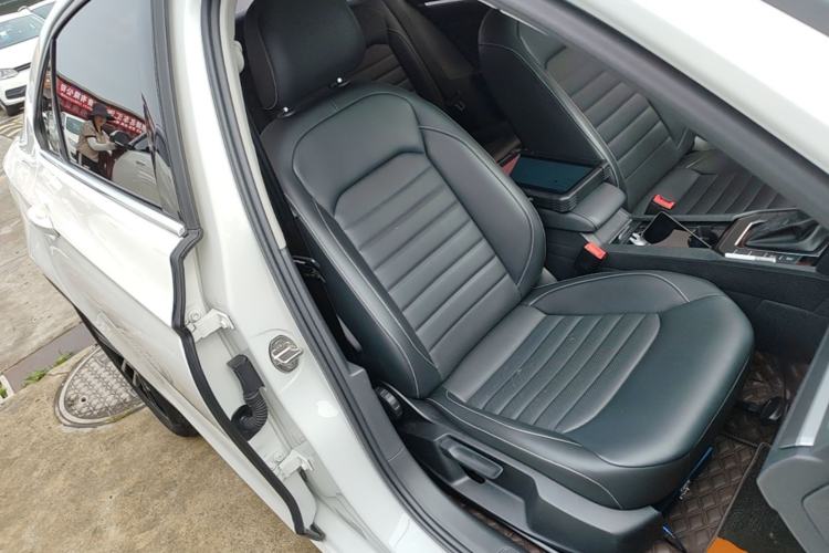 Used Volkswagen Lamando 2019 280TSI DSG Comfort Edition China V Standard Right Front Seat