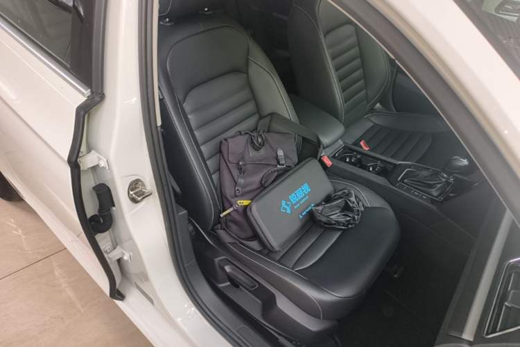 Used Volkswagen Lamando 2019 280TSI DSG Comfort Edition China VI standard Right Front Seat