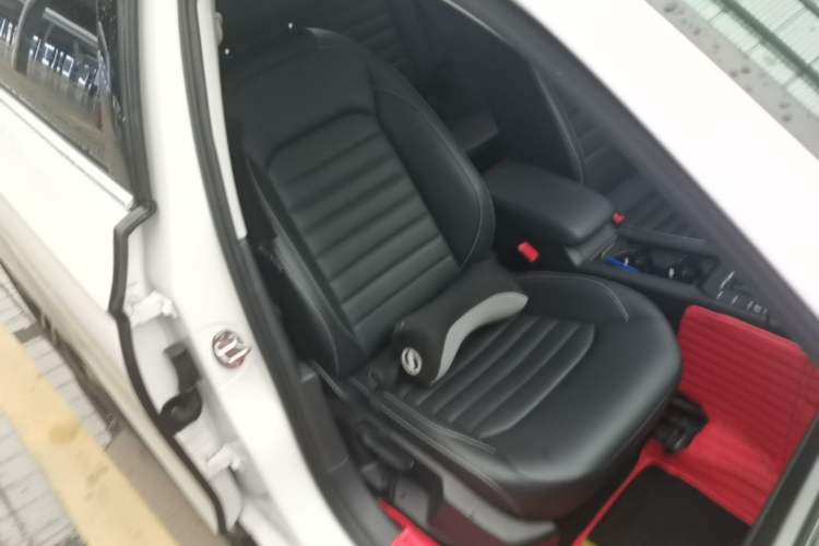 Used Volkswagen Lamando 2019 280TSI DSG Comfort Edition China V Standard Right Front Seat