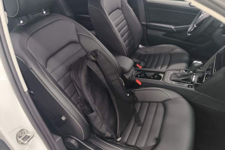 Used Volkswagen Lamando 2019 280TSI DSG Comfort Edition China V Standard Right Front Seat