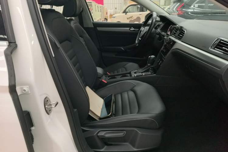 Used Volkswagen Lamando 2019 280TSI DSG Comfort Edition China VI standard Right Front Seat