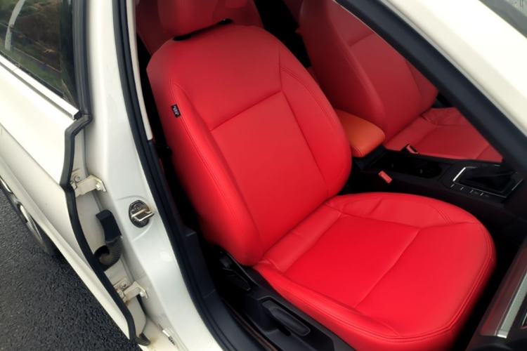 Used Volkswagen Lamando 2019 230TSI DSG Fashion Edition China VI Right Front Seat