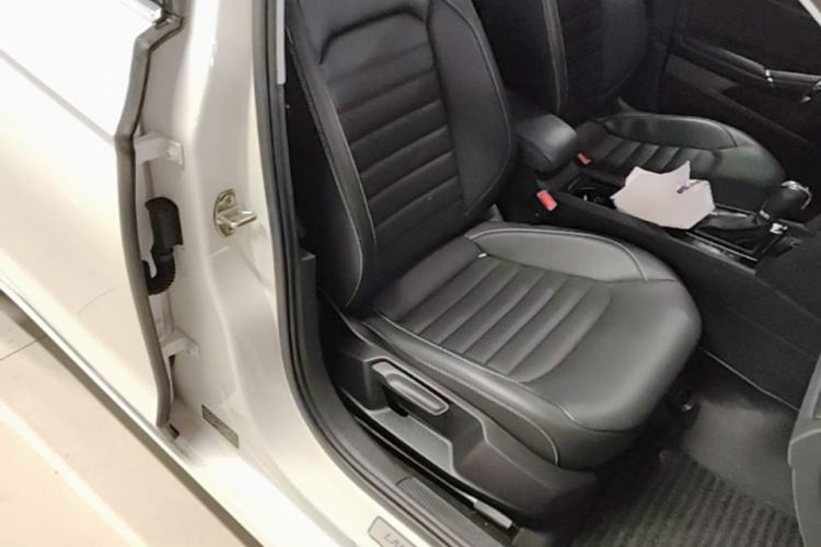 Used Volkswagen Lamando 2019 280TSI DSG Comfort Edition China VI standard Right Front Seat