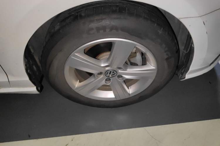 Used Volkswagen Lamando 2019 230TSI DSG Fashion Edition China VI Right Front Wheel Hub