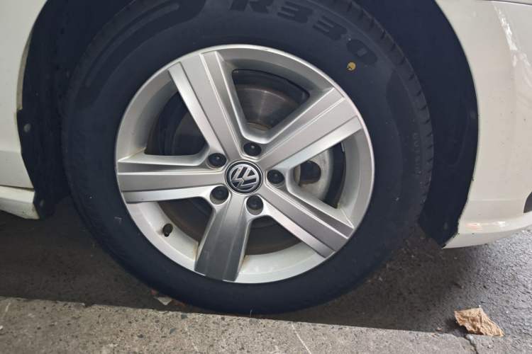 Used Volkswagen Lamando 2019 230TSI DSG Fashion Edition China VI Right Front Wheel Hub