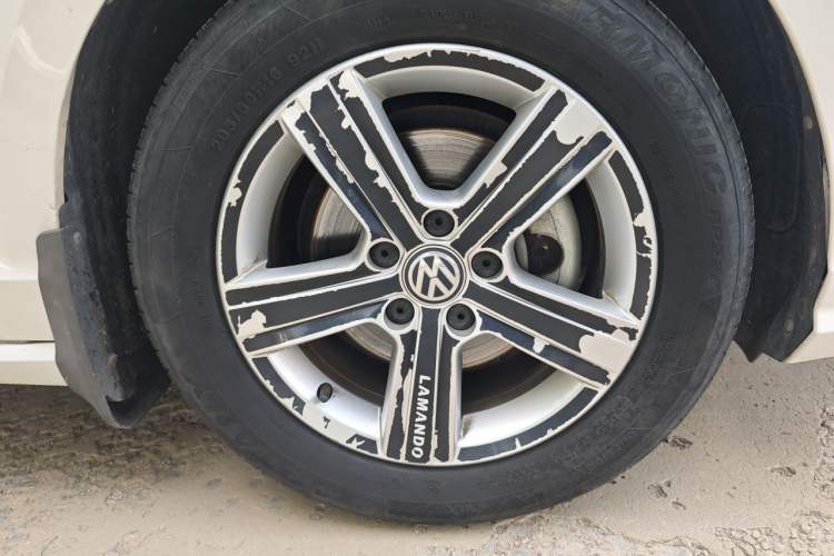 Used Volkswagen Lamando 2019 230TSI DSG Fashion Edition China V Standard Right Front Wheel Hub