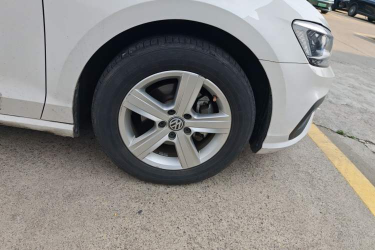 Used Volkswagen Lamando 2019 230TSI DSG Fashion Edition China VI Right Front Wheel Hub