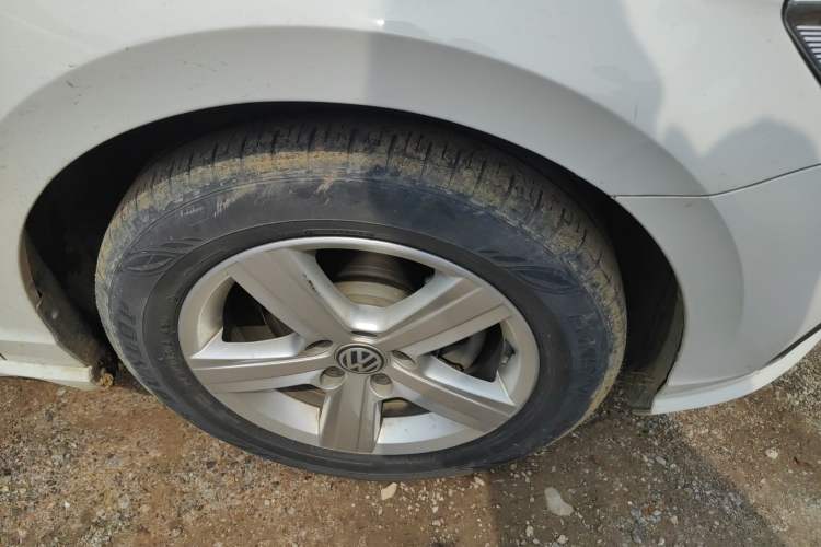 Used Volkswagen Lamando 2019 230TSI DSG Fashion Edition China VI Right Front Wheel Hub