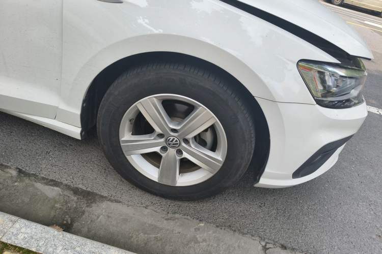Used Volkswagen Lamando 2019 230TSI DSG Fashion Edition China VI Right Front Wheel Hub