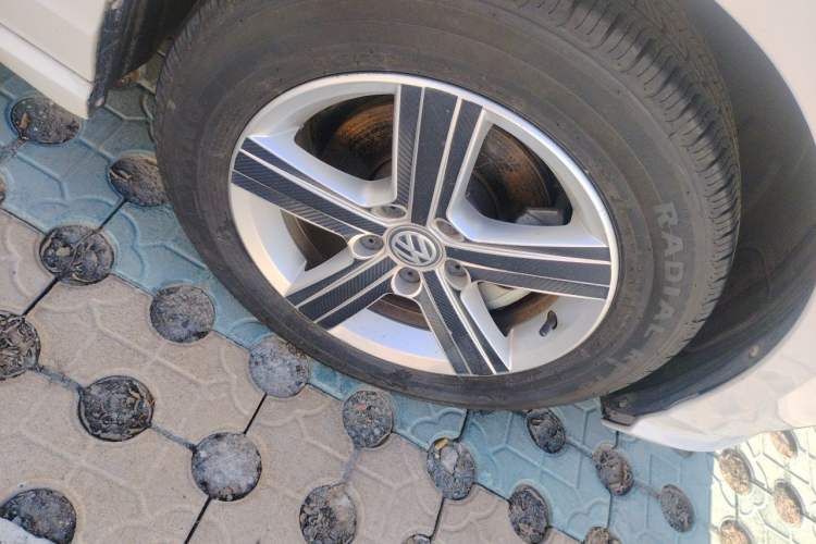 Used Volkswagen Lamando 2019 230TSI DSG Fashion Edition China VI Right Front Wheel Hub