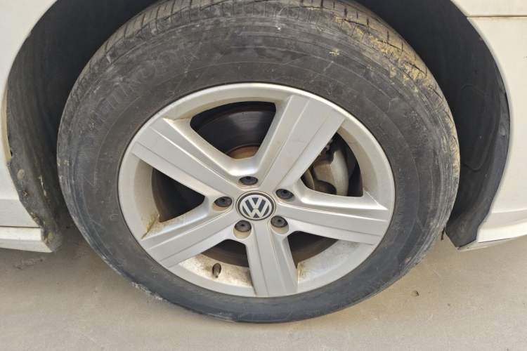Used Volkswagen Lamando 2019 230TSI DSG Fashion Edition China VI Right Front Wheel Hub